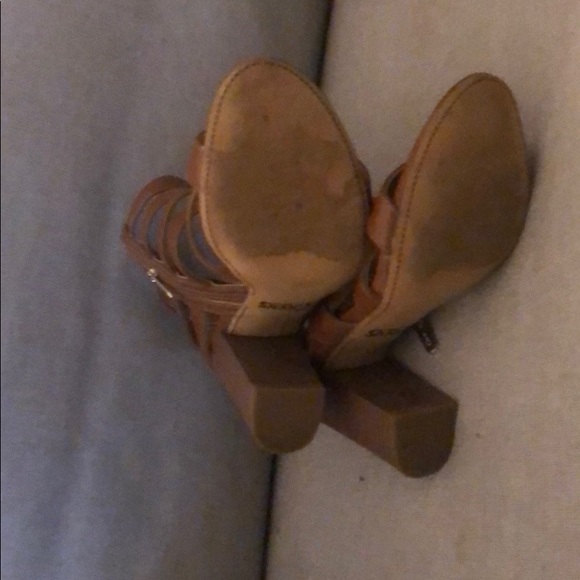 Strappy Sam Edelman heels - Picture 3 of 4